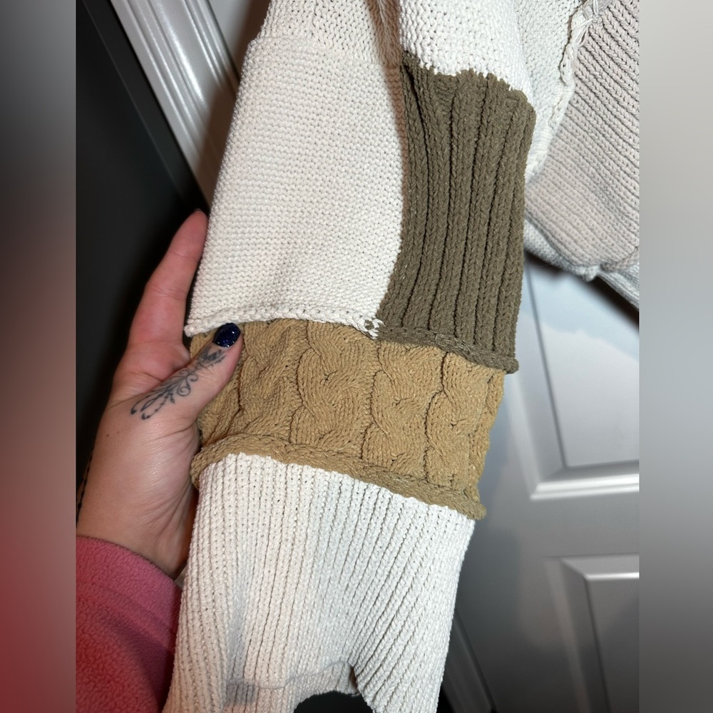 POL Multi Textured Color Block Patchwork V-Neck K… - image 14